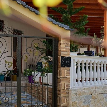 Vila Jon'A Sarandë Eksteriør bilde
