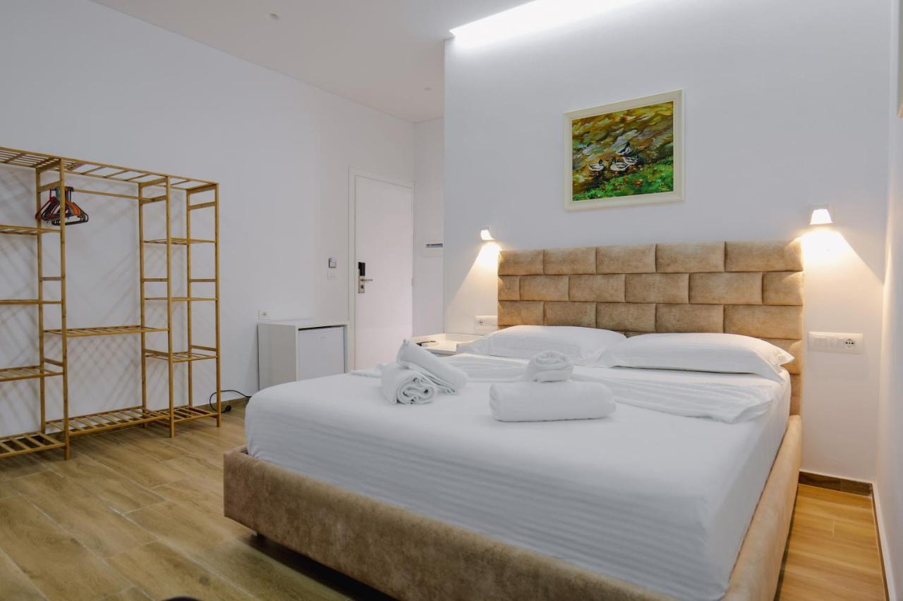 Vila Jon'A Sarandë Eksteriør bilde